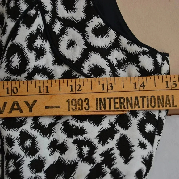 Leopard  Print Dress - Picture 6 of 10